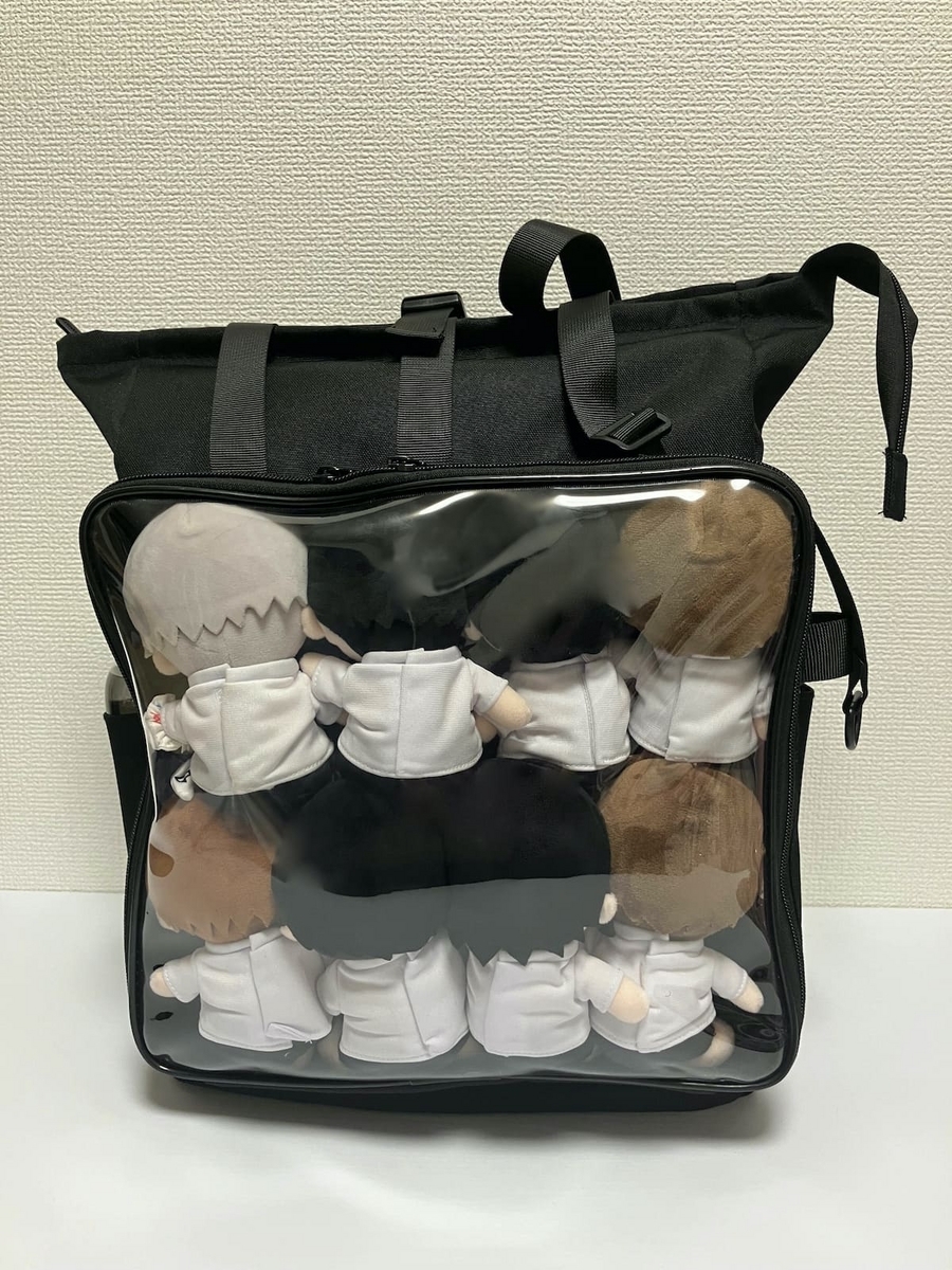HARGIO2Way ぬいと缶バッジを飾った様子