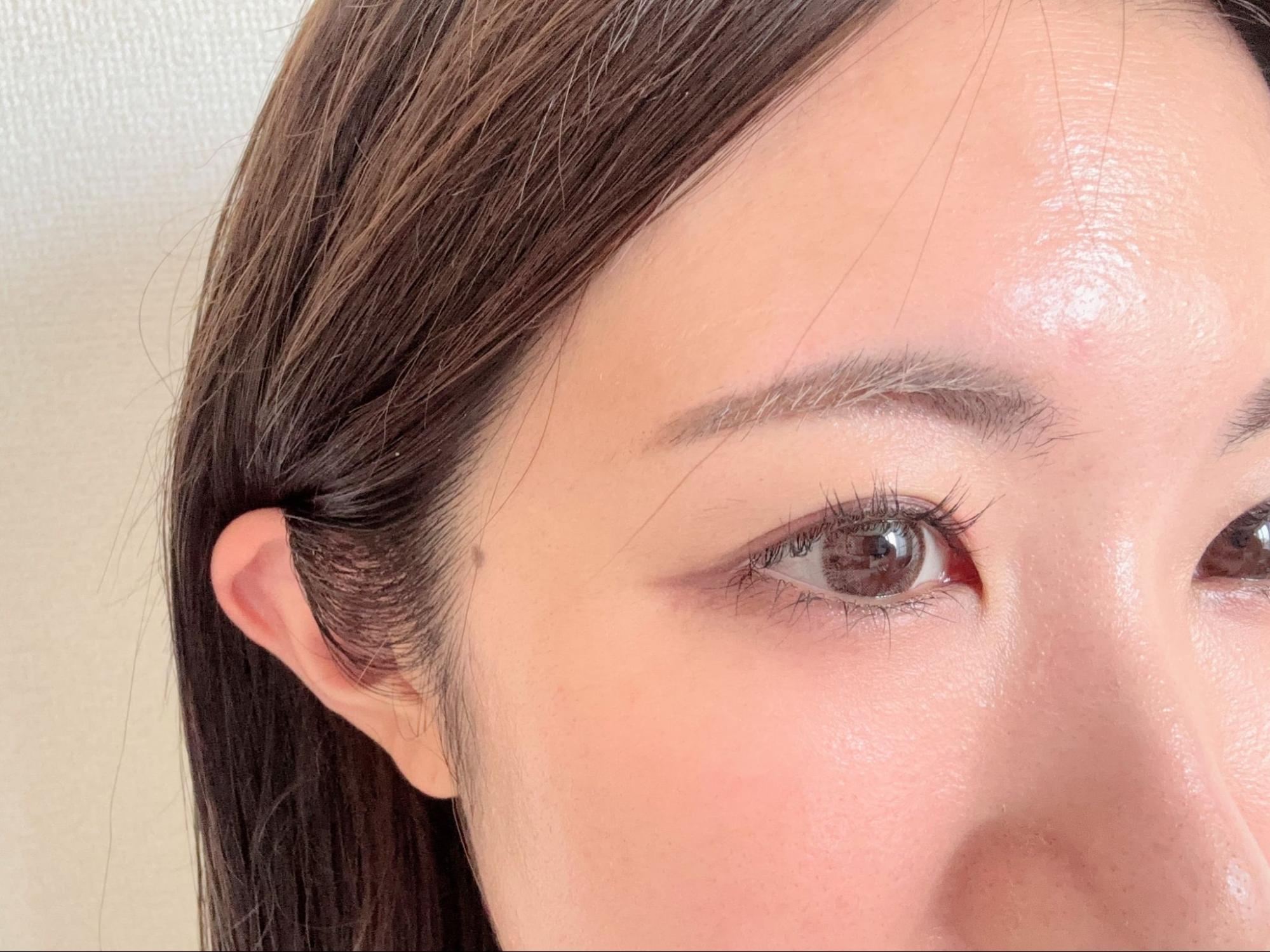 うわまぶたに使用