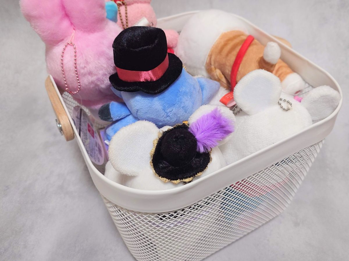 IKEAリーサトルプに小さいぬいぐるみを入れた画像
