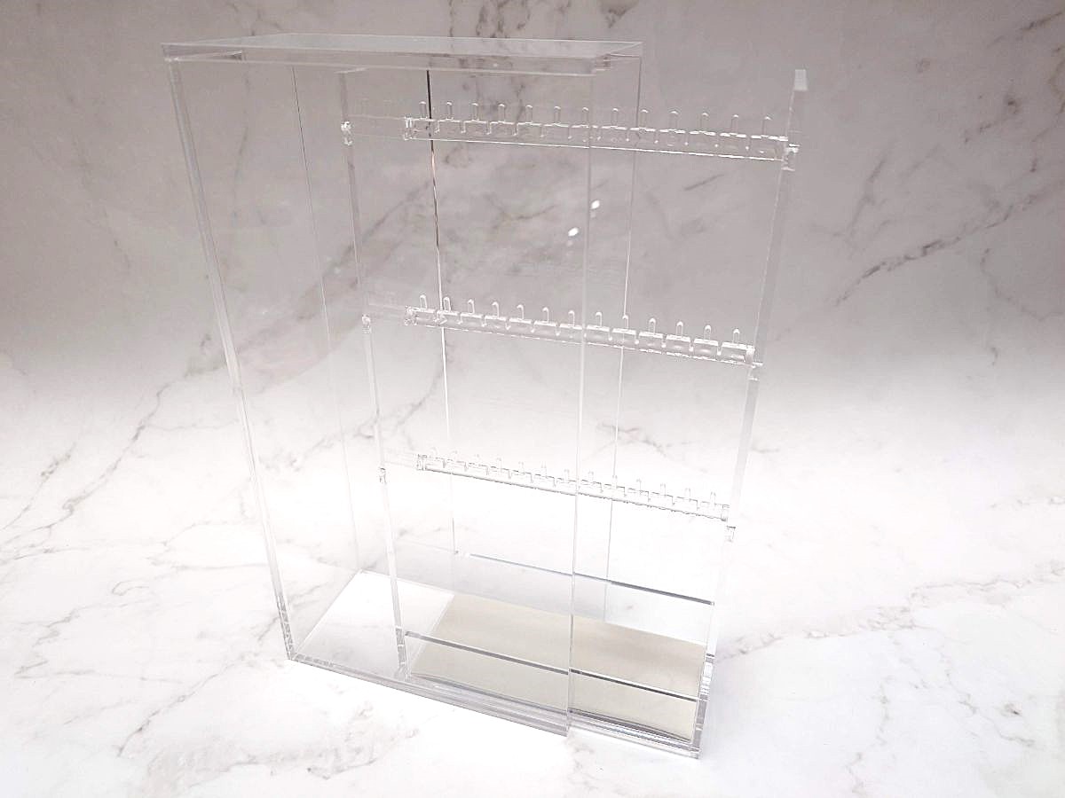 無印良品　アクリルネックレス・ピアススタンドの外観画像