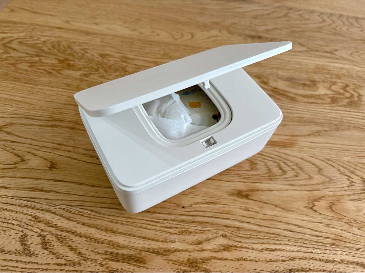 マーナのシートケースの取り出し口