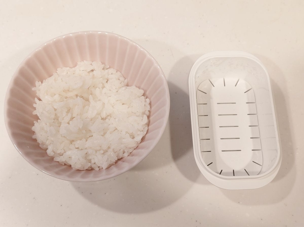 マーナ極 冷凍ごはん容器の小サイズの画像