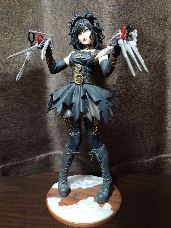 コトブキヤ HORROR美少女フィギュアとは何か 写真を交えた