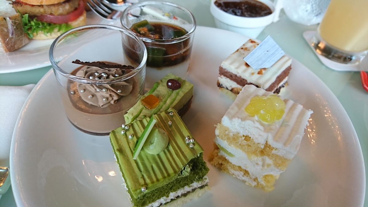 1ピース4000円超え 新エクストラスーパーメロンショートケーキも食べ放題 無料会員登録でホテルニューオータニ東京ブッフェを優待価格 ワンドリンク付きで利用できるように アラサーワーキングマザー 低年収を満足年収にする生活