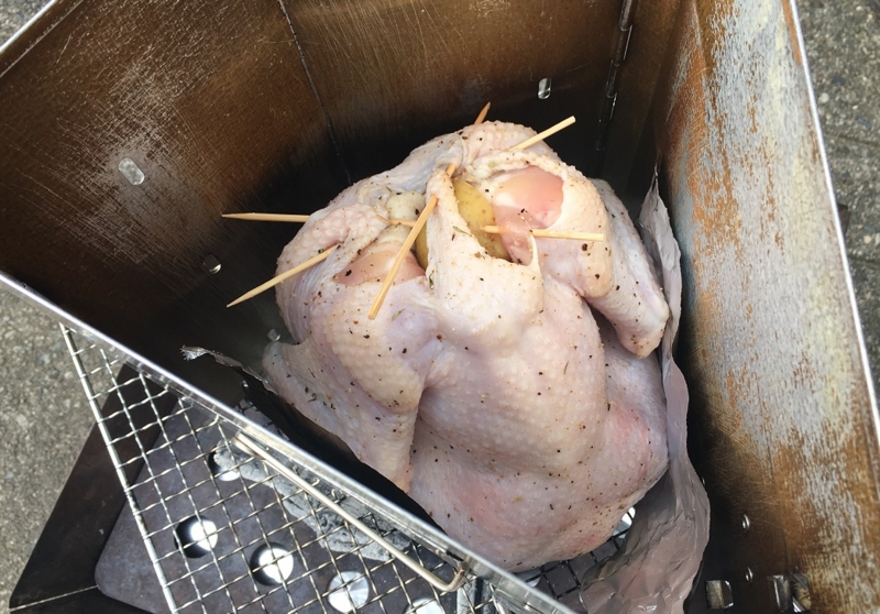 ビア缶チキン 丸鶏 作り方 蓋