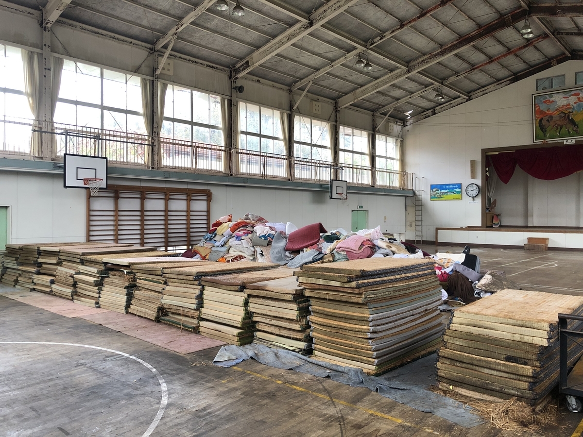 旧佐久間小学校旧体育館
