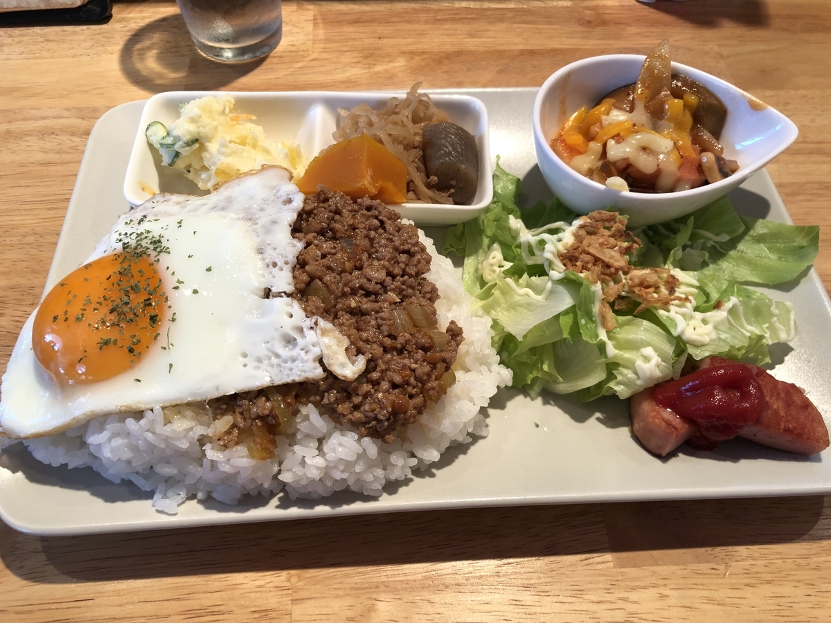 カフェもじく・「もじくプレート」