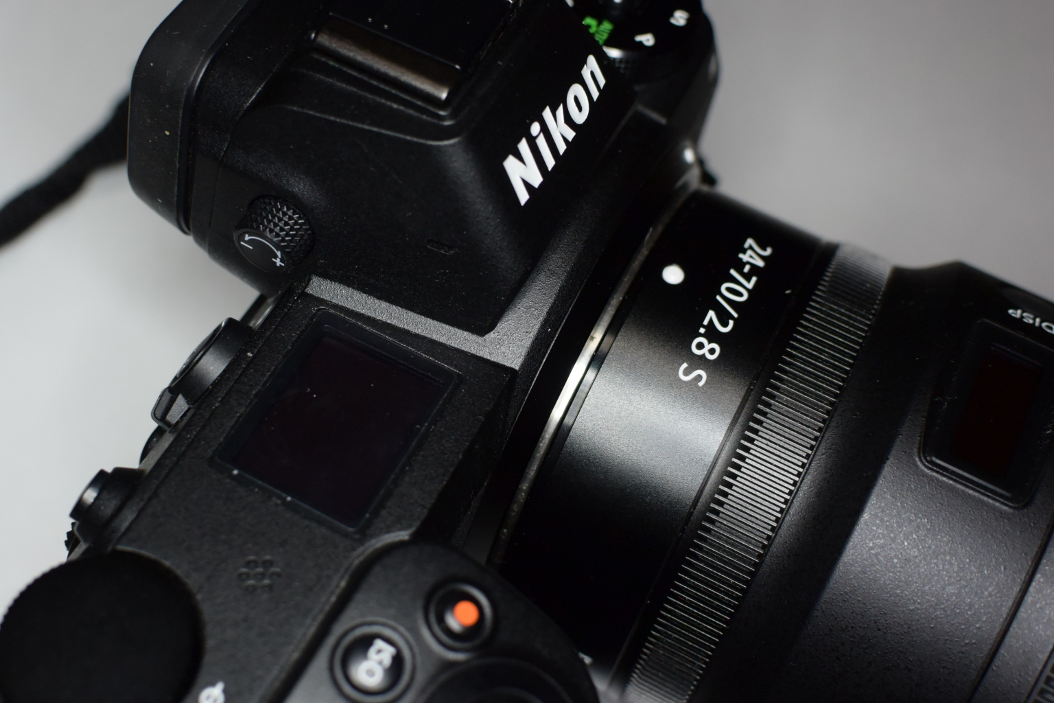 ミラーレス一眼 Nikon z6 XQD128GB Z6 - 概要 | ミラーレスカメラ | ニコン