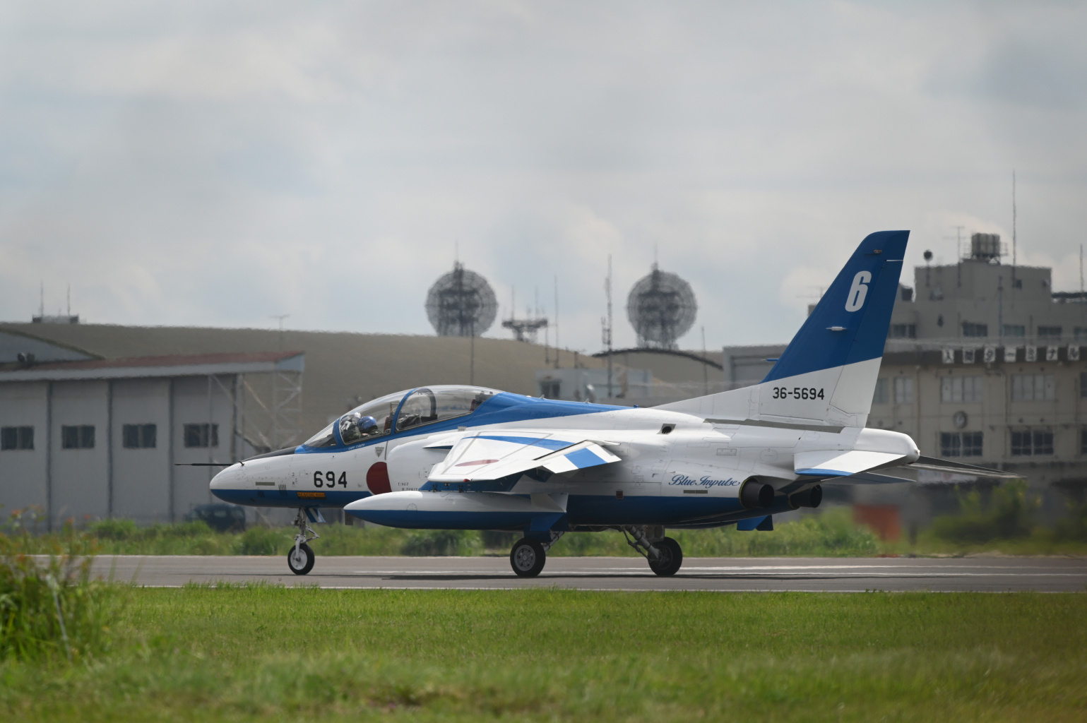 入間基地にブルーインパルスの離着陸を見に行った - Great