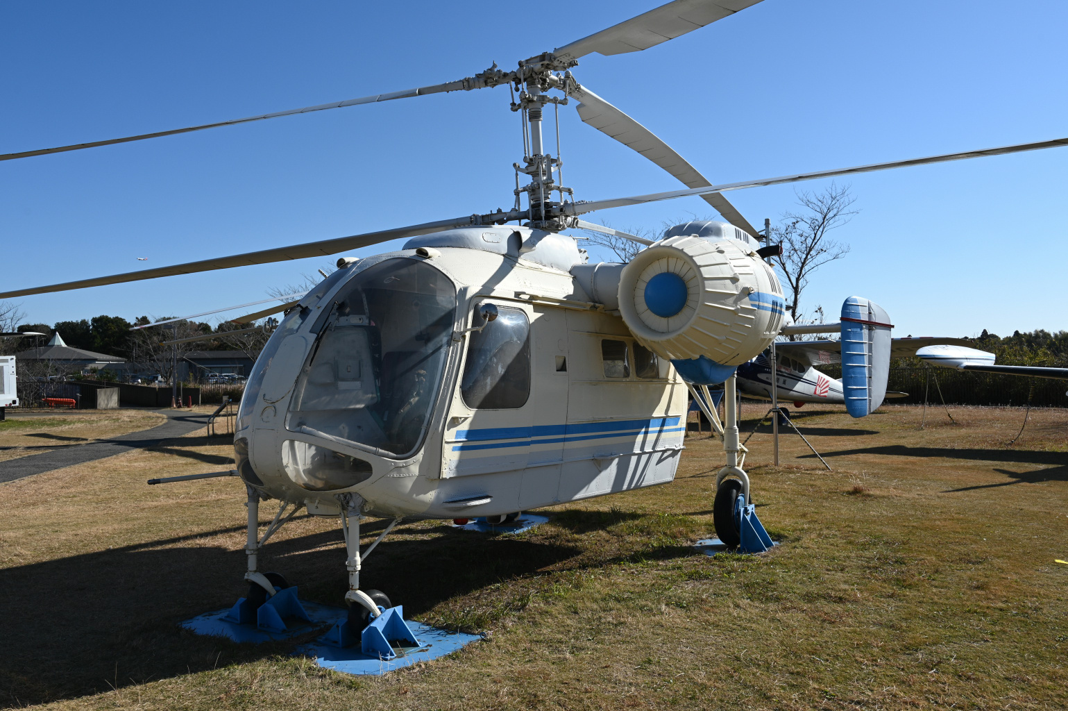 【私設博物館放出品】旧日本軍 航空無線電源装置昭和15年製 真空管内蔵 送料無料 成田空港航空科学☆博物館 - Great Spangled Weblog