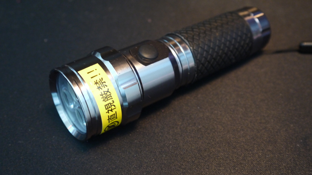 見えないものが見える ブラックライト 日亜化学工業社製 Uv Led とくまい電腦本舗