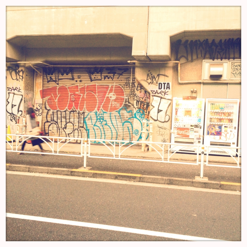 f:id:specx:20121115162145j:image:w390 f:id:specx:20121115162145j:image:w390