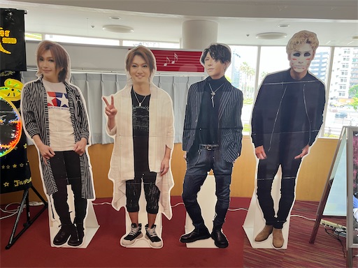 金爆４人の等身大スタンド