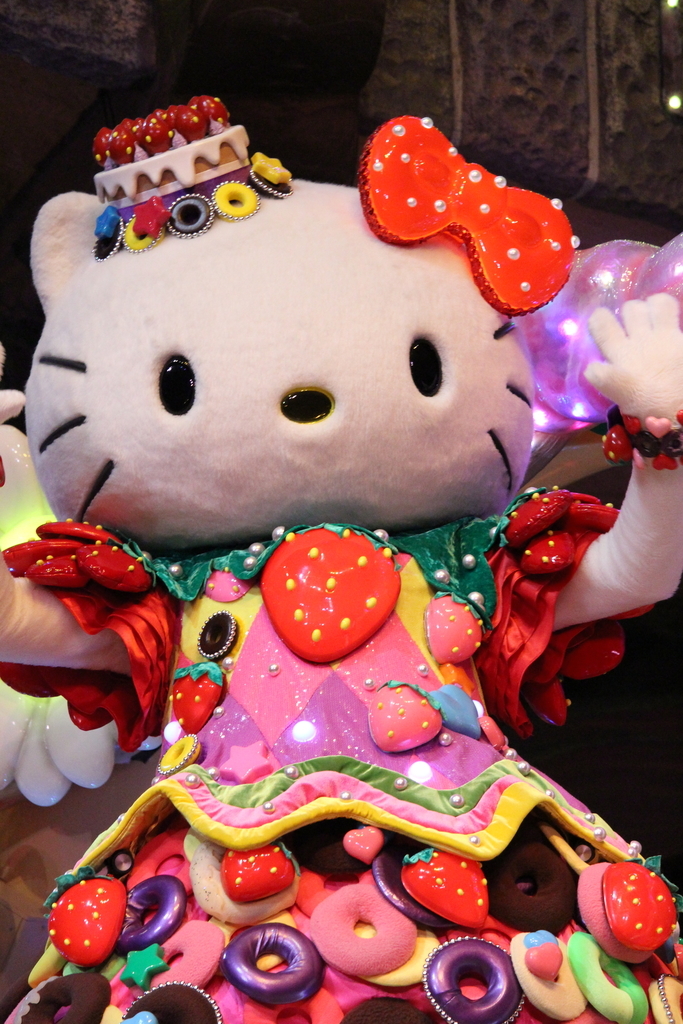 サンリオピューロランド KAWAIIKABUKI マスコット ハローキティ KAWAII KABUKI～ハローキティ一座の桃太郎～ | サンリオ