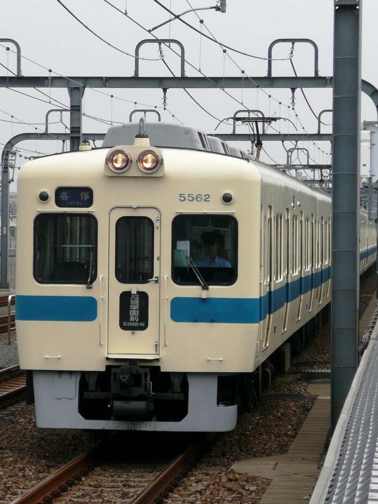 二本目は5262F。これも引退済み…（2007年8月31日、祖師ヶ谷大蔵駅にて）