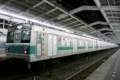 ［JR東日本］発車待ちのﾏﾄ65編成（2009年5月20日、代々木上原駅にて）