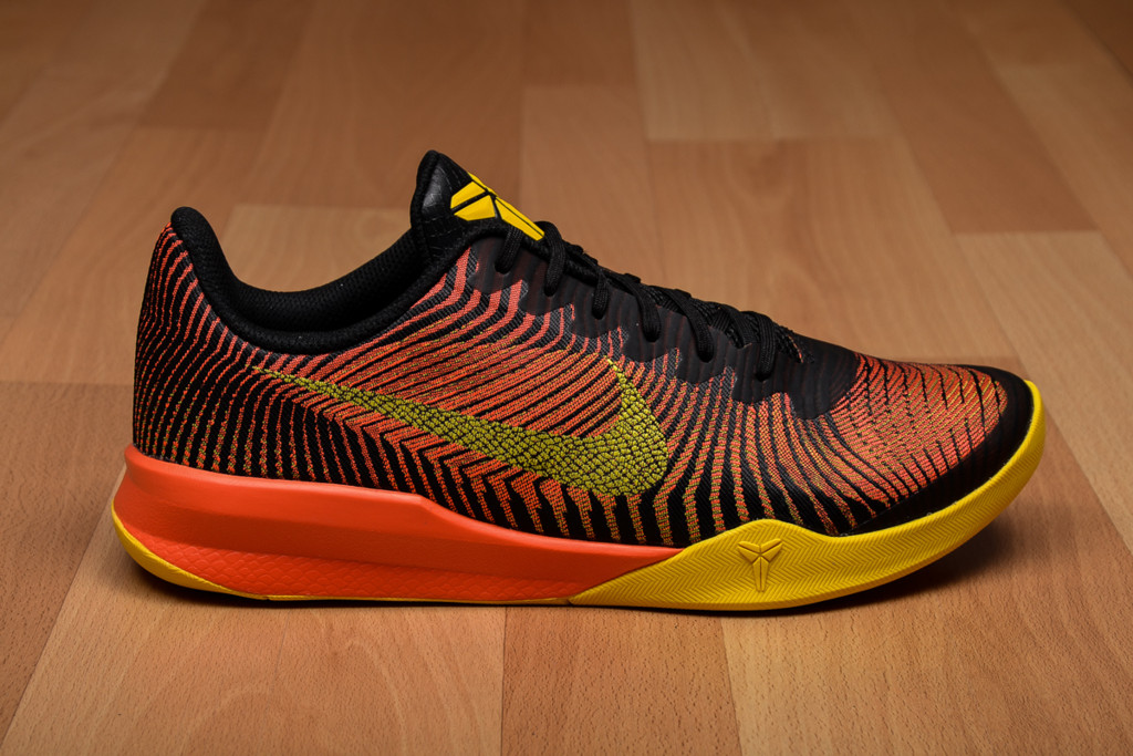 nike zoom hyper attack
