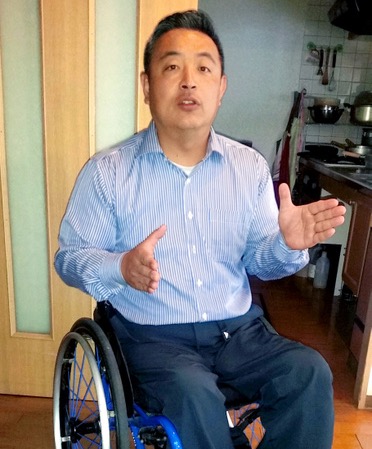 朝日新聞に語る木島英登(きじま・ひでとう)氏 画像:朝日新聞に語る木島英登(きじま・ひでとう)氏
