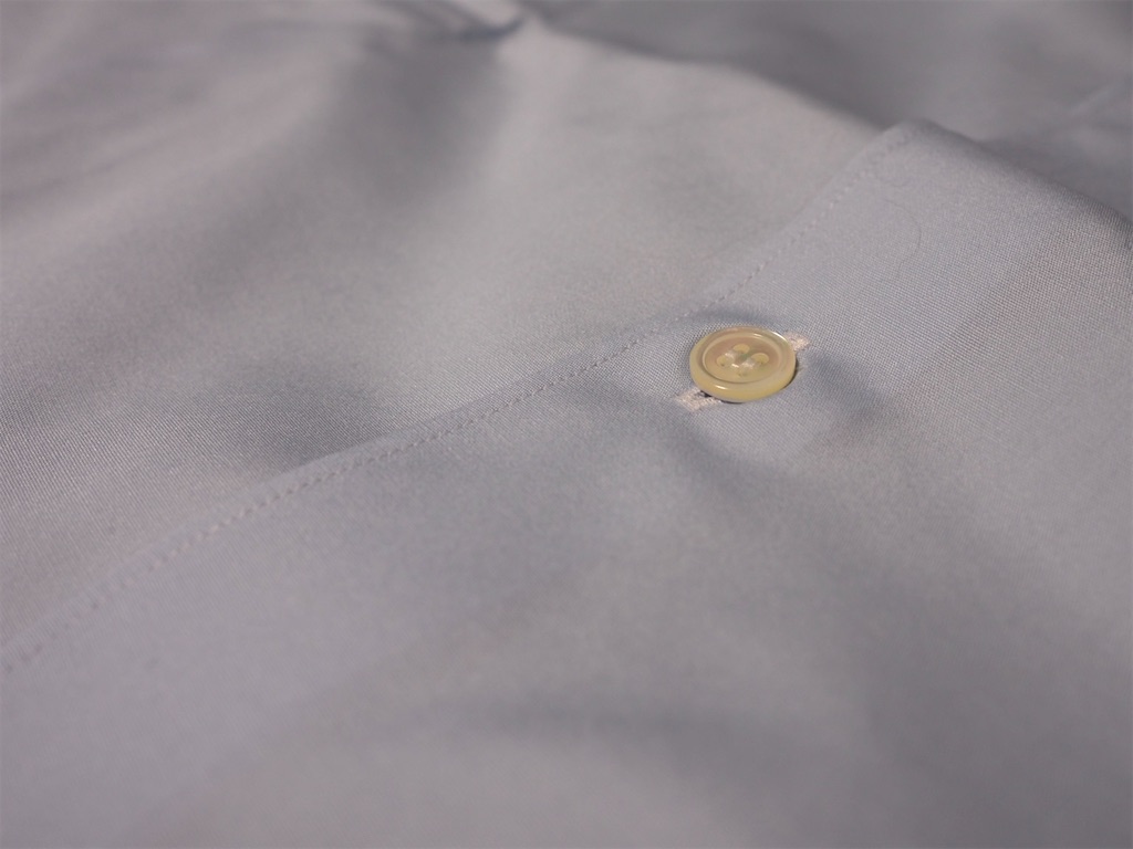 Sans limiteのブロードボックスワイドスプレッドシャツ。 - 365日をJ棟で