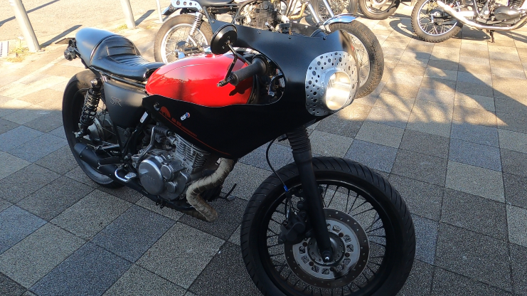 汎用ハ－フカウル セミロケット sr400 sr500 カフェレ－サ