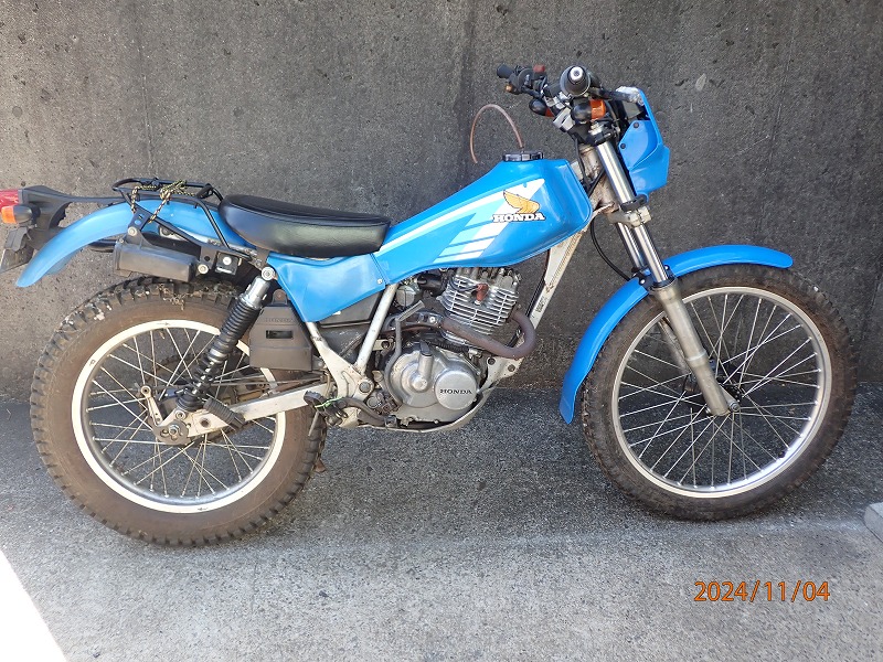 TL125 ＪＤ06  HONDA TL125 JD06(EGはTLR200)始動確認済 レストアベース 鍵有 旧車希少(