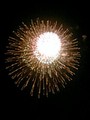 ４