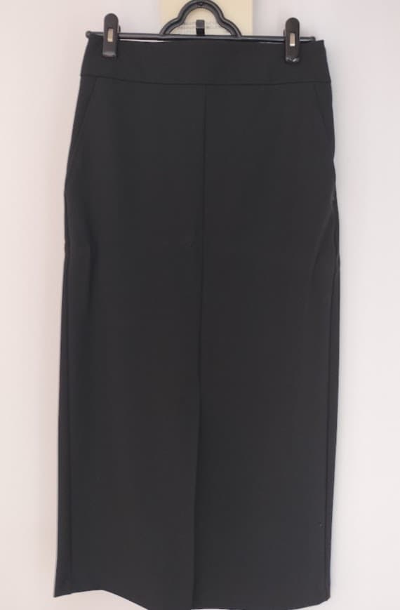 GU ロングスカート