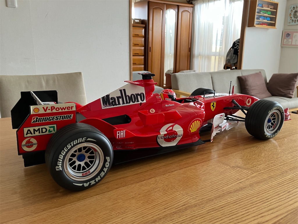 1/7 フェラーリF2005 - ミニカーとラジコンの思い出