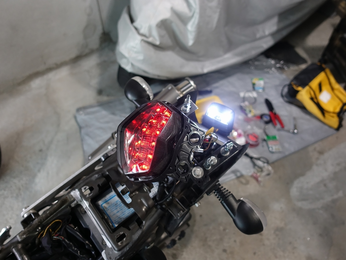KSR110pro テールランプLED化 USB電源取付 - All I Know Is Motorcycles