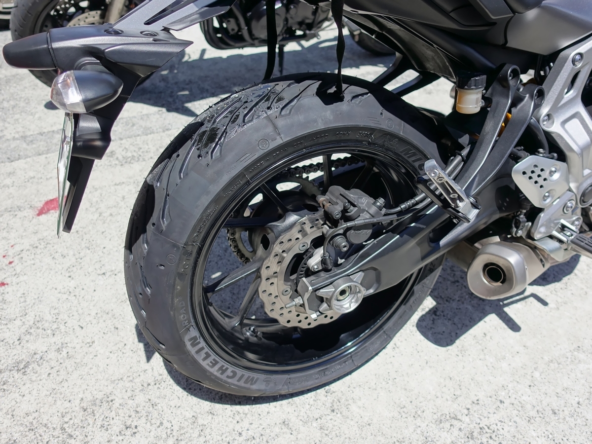 MT-07 タイヤ交換 - I don't know anything other than a motorcycle