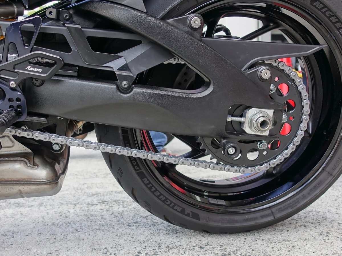 YAMAHA YZF-R6 よめ 03