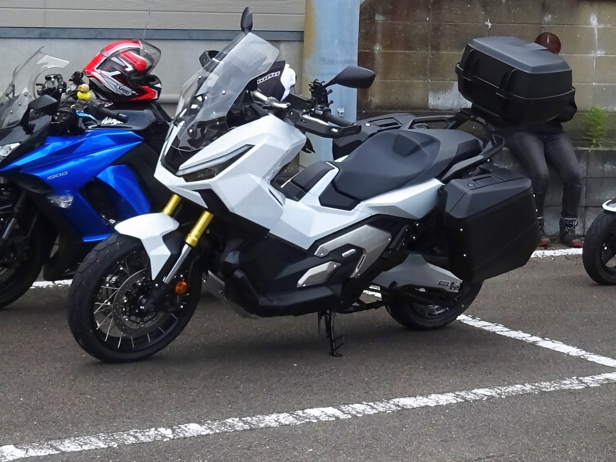 X-ADV フルパニア XADV luggage XADV panniers XADV top case XADV