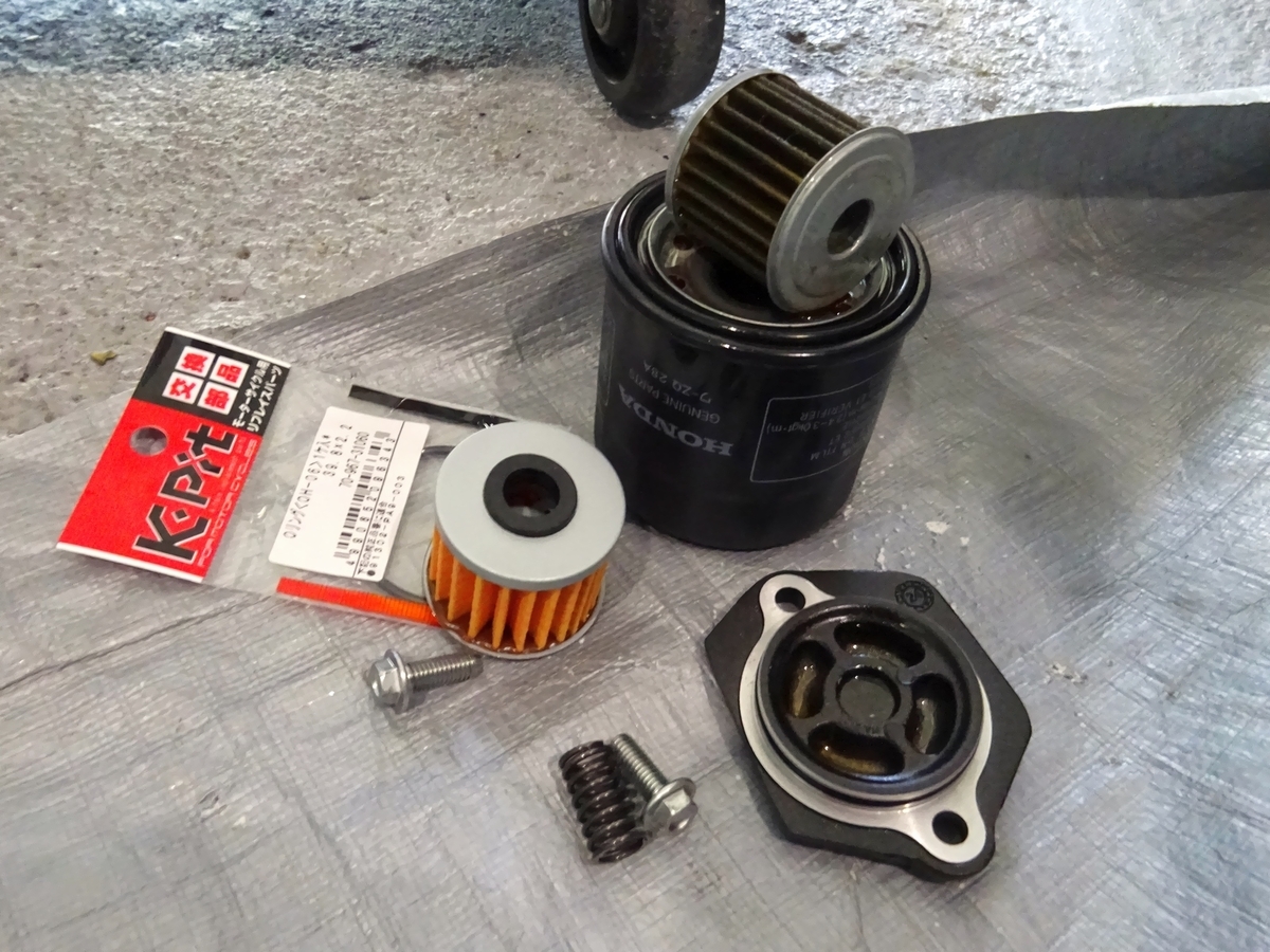 X-ADV 1ヶ月点検とエンジンオイル・フィルター交換 XADV oil change