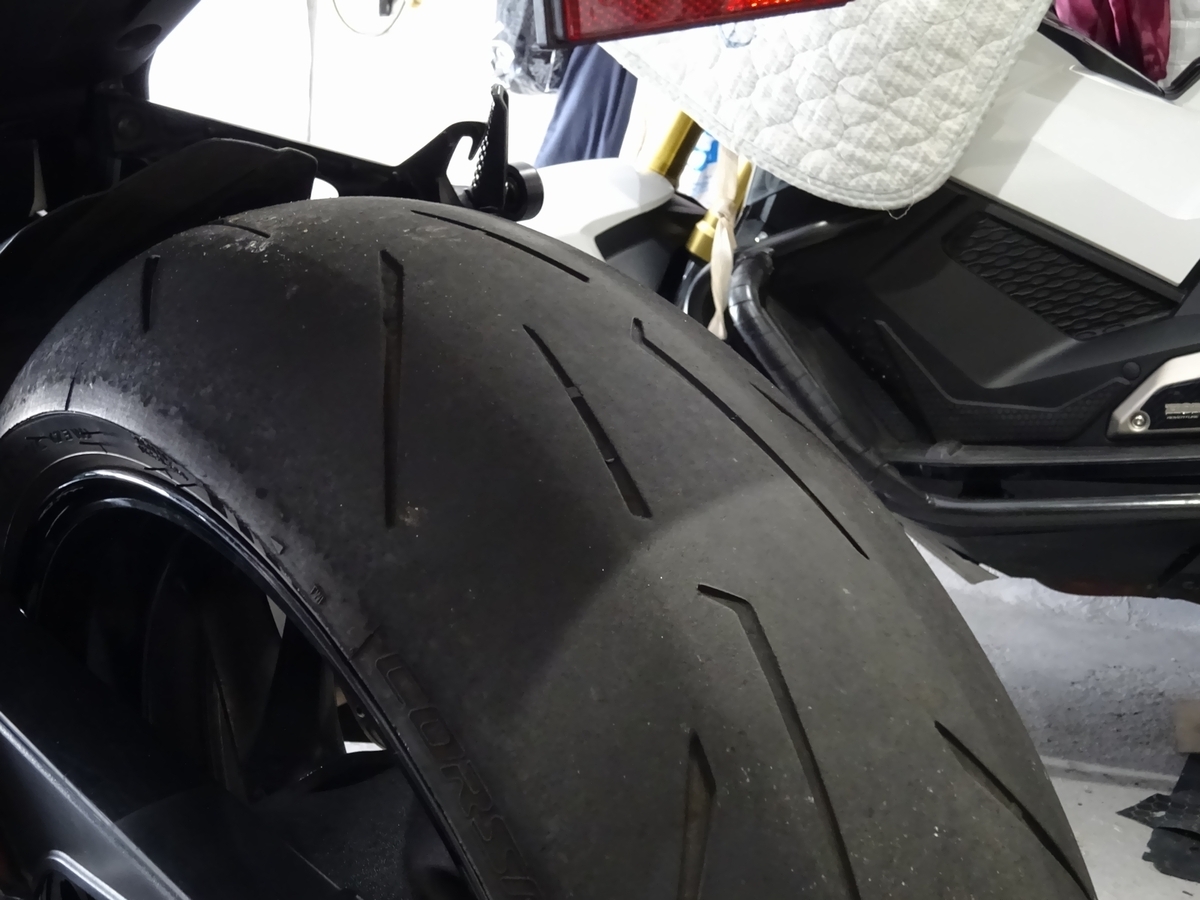 Suzuki Katana tire review PIRELLI DIABLO ROSSO CORSA 新型カタナ