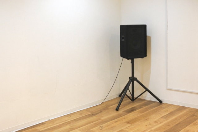 スピーカースタンドを代用するならホームセンター！低コスト＆高音質