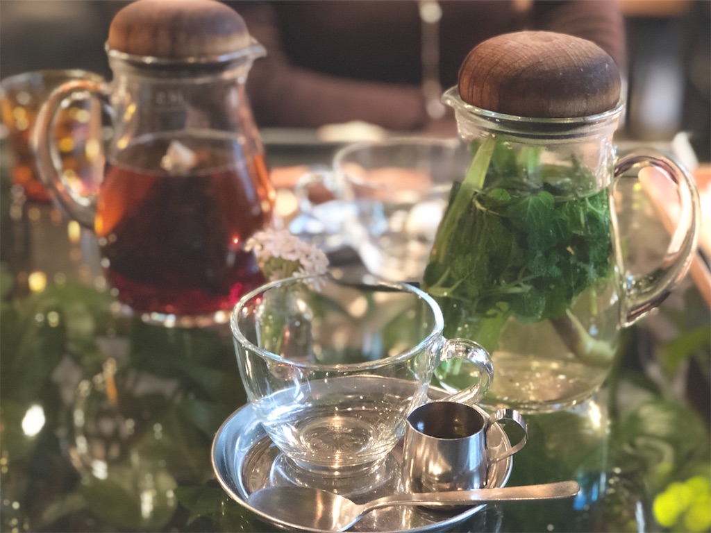 青山フラワーマーケットのカフェ 夫のお母さんと青山でお茶をしてきた話 毎日更新するブログ