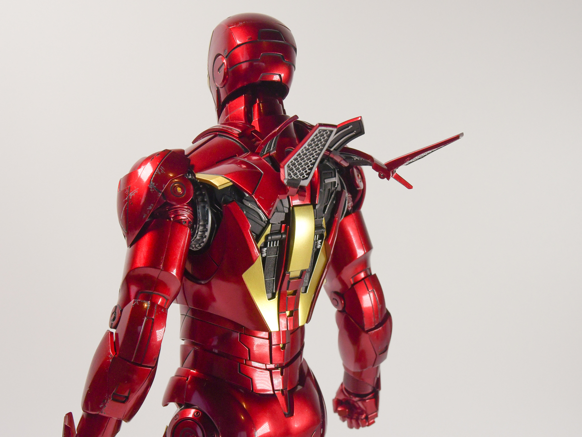 HOT TOYS IRONMAN Mark IV - TOP