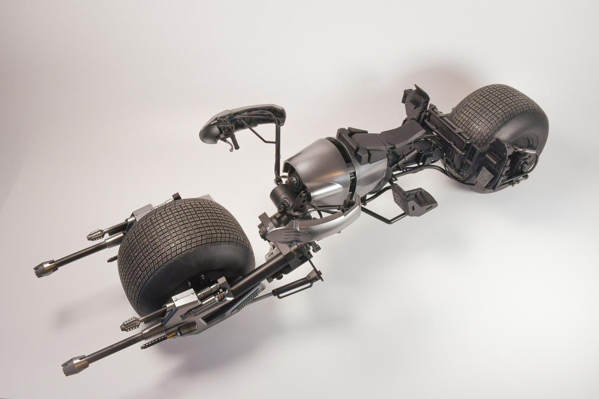 HOT TOYS BAT POD - TOP