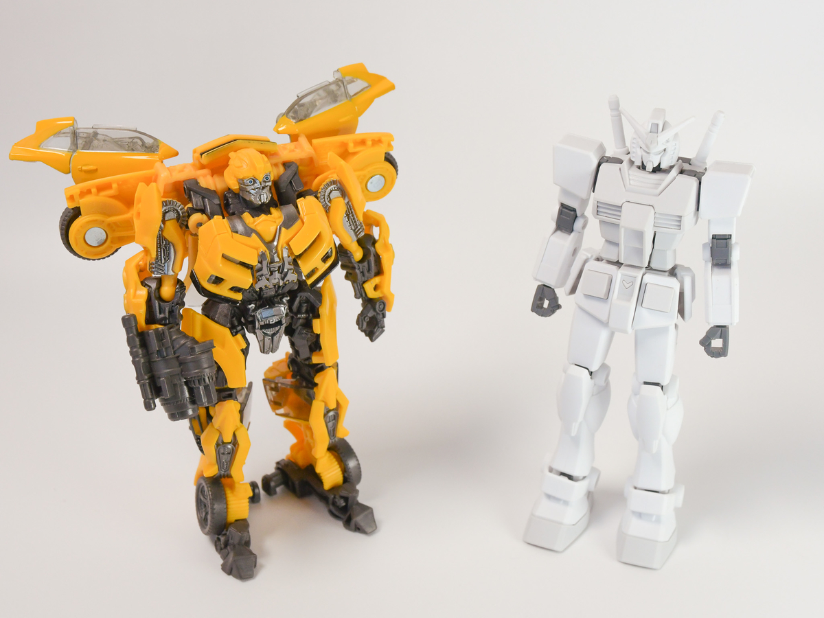 トランスフォーマー　バンブルビー　フィギュア Amazon.co.jp: グッドスマイルカンパニー(GOOD SMILE COMPANY