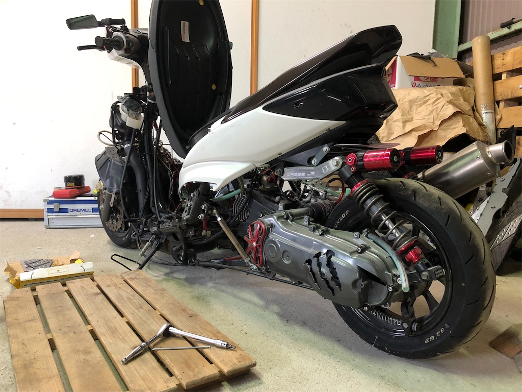 シグナスX・BW'S125のカスタムパーツショップ [ Partyup