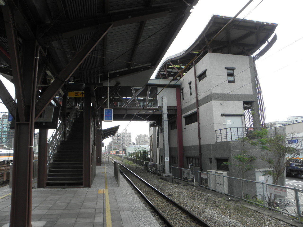 f:id:stnvstr:20180428062014j:plain f:id:stnvstr:20180428062014j:plain