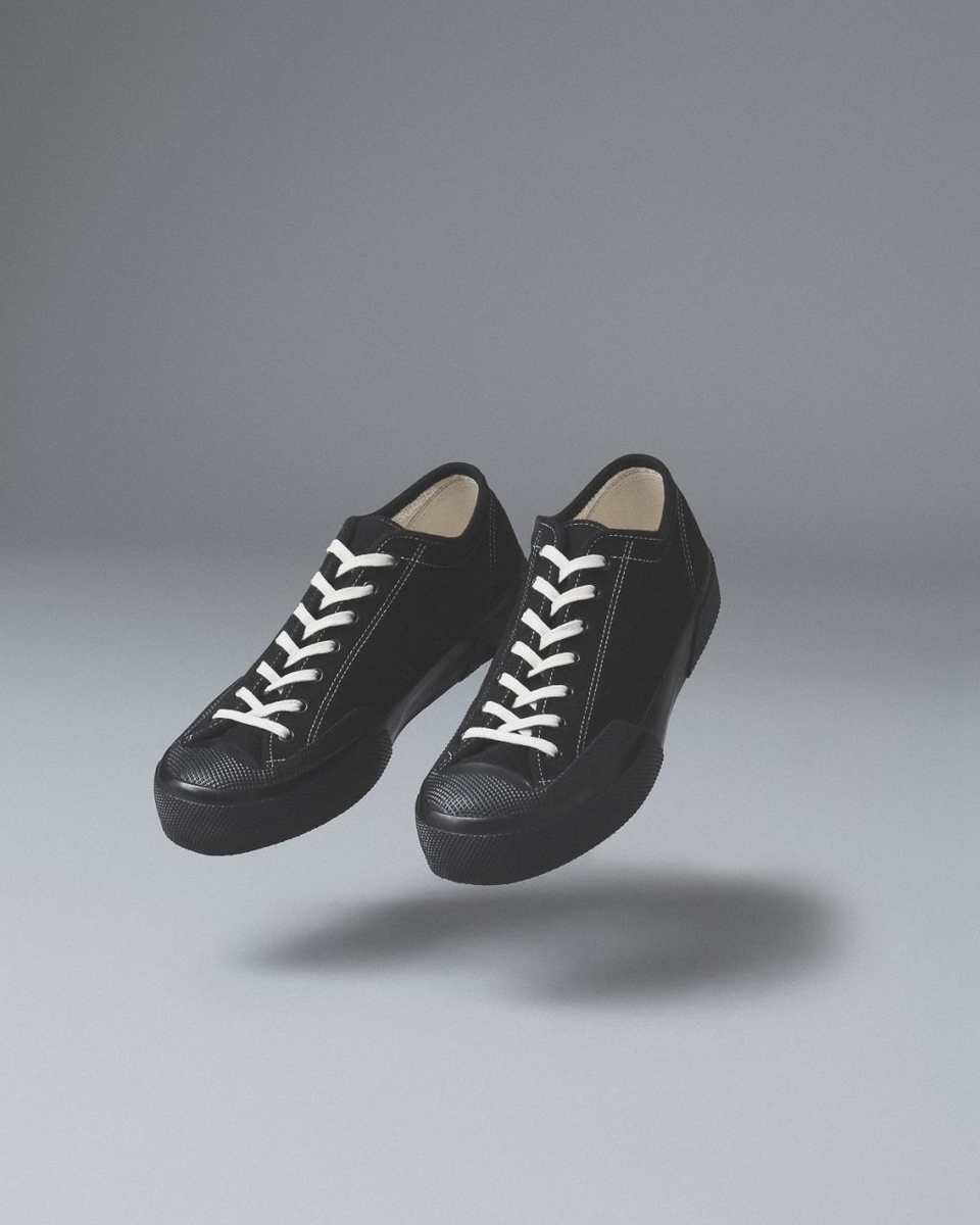 ARTIFACT BY SUPERGA 】 - STRAY SHEEP YURAKUCHO BLOG