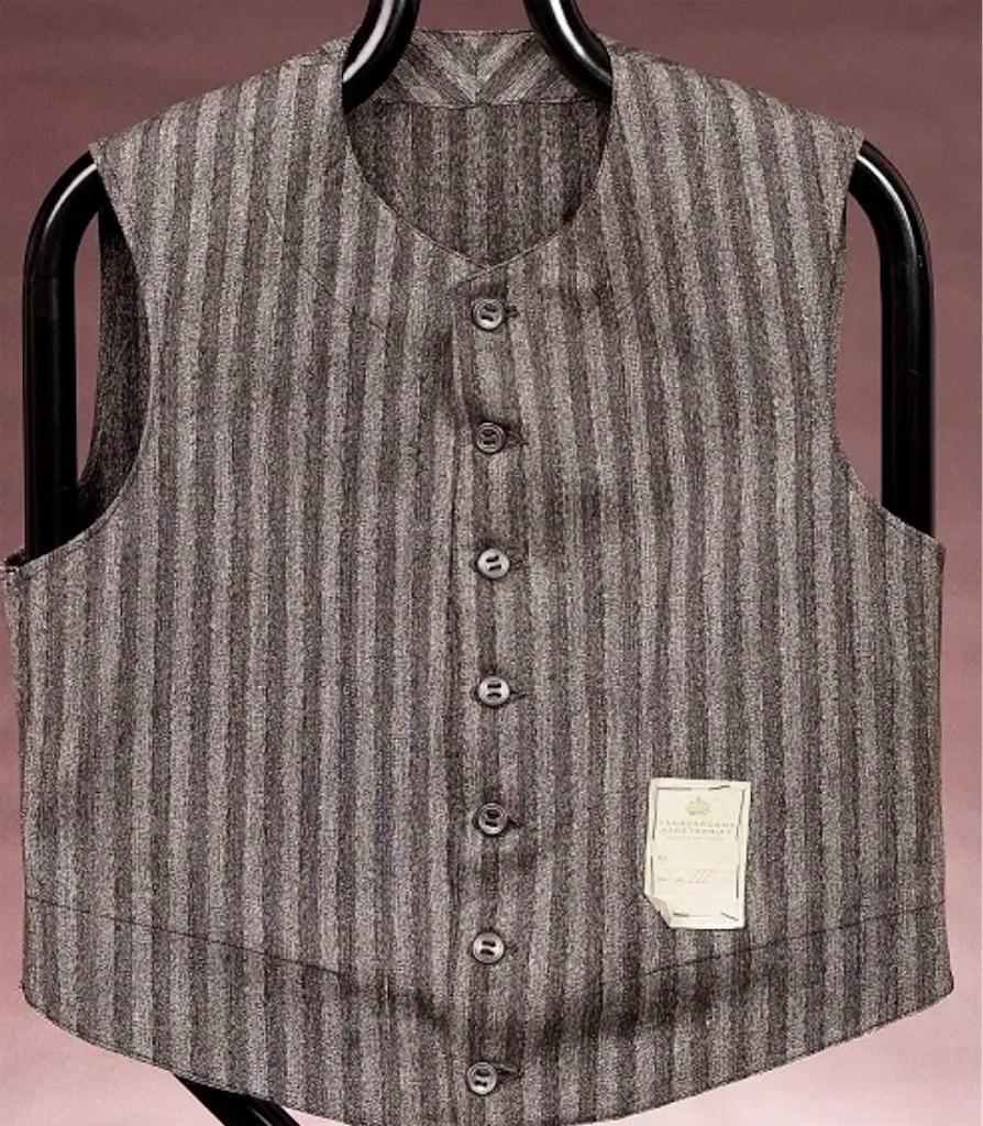 スウェーデン軍　リネン　ホスピタル　ジャケット militaria: New arrivalその8 スウェーデン軍、リネンの