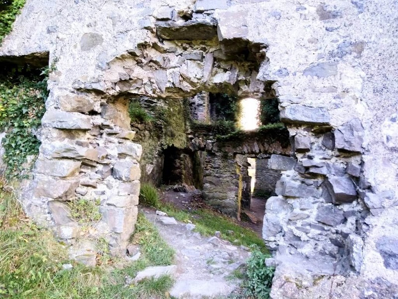 Menlo Castle