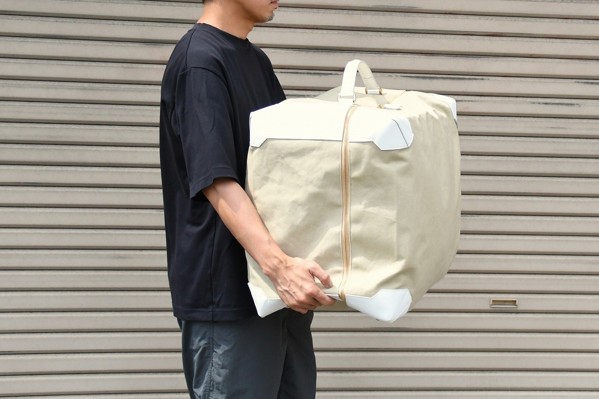 帆布で少し大き目のトランク型バッグのオーダー製作