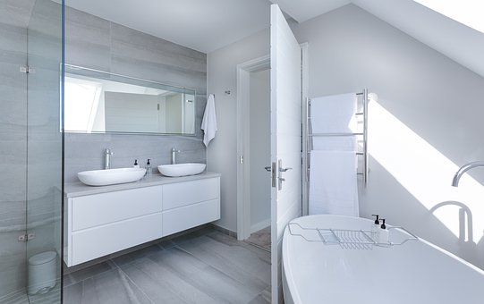 妊婦には大変なお風呂掃除 安全に楽にできる方法を教えちゃいます お役立ち情報サーチ