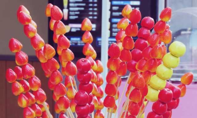 フルーツ飴を売ってる場所は 屋台以外で年中買えるとこってある お役立ち情報サーチ