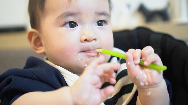 離乳食にあげる果物の順番って どんなタイミングで与えるべき お役立ち情報サーチ