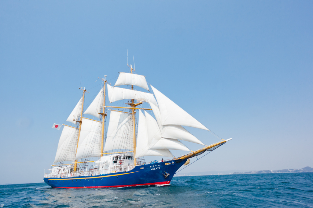 日本唯一、一般の方が乗れる帆船で新入社員研修！】帆船で長崎を目指せ
