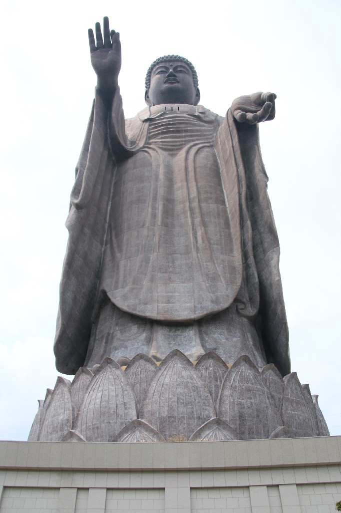 牛久大仏 「青銅製立像」で世界一高いと - 写真で綴るすぎさんのブログ